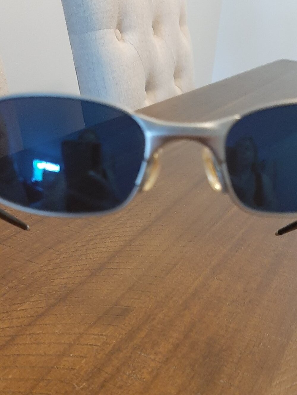 OAKLEY BLUE PRISM UNISEX SUNGLASSES - Picture 2 of 4
